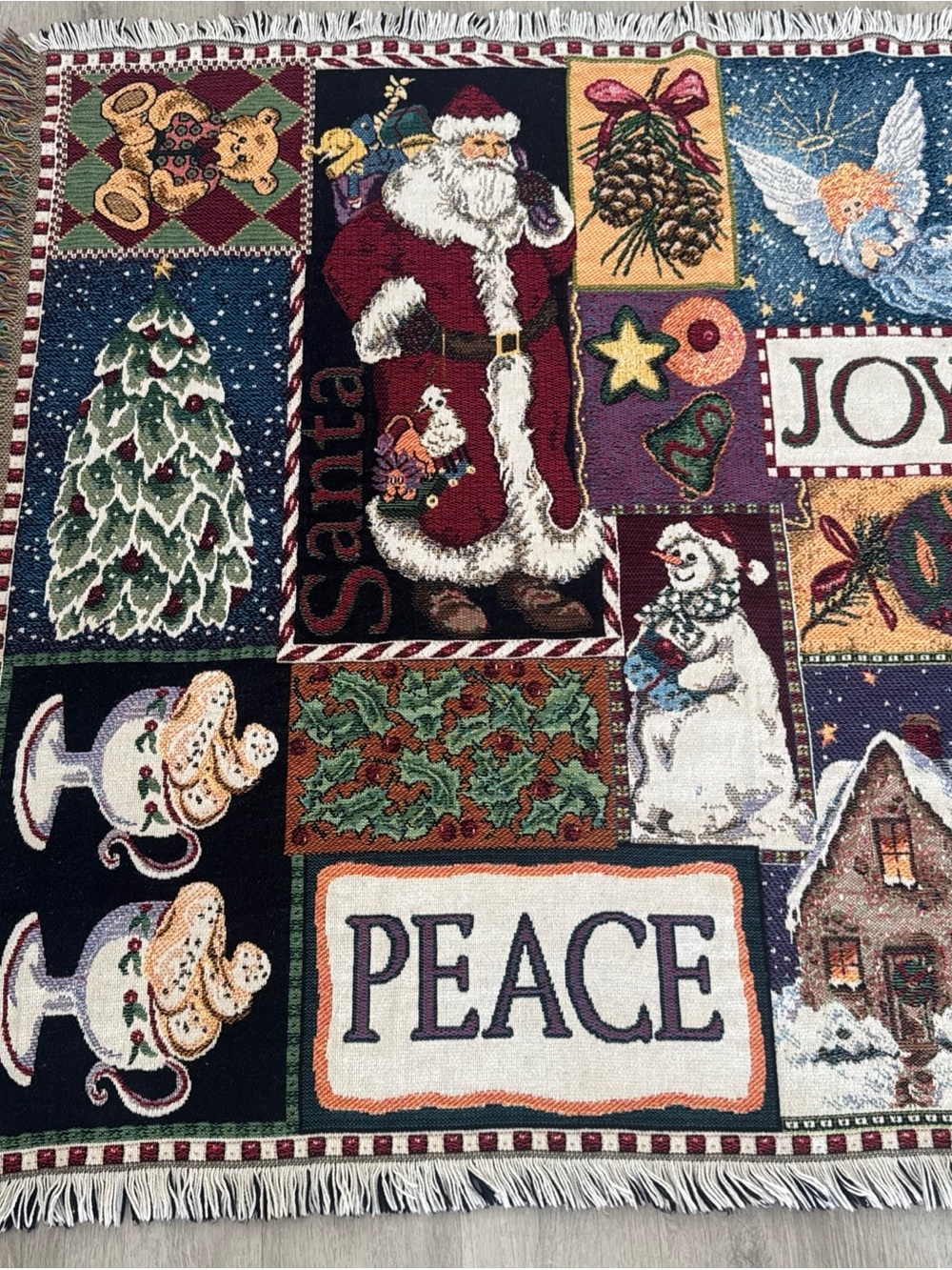 Goodwin Weavers Christmas Santa Old World Woven Tapestry Throw Blanket Bears - Picture 2 of 10